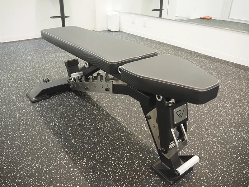 パーソナルジムのトレーニング機器09